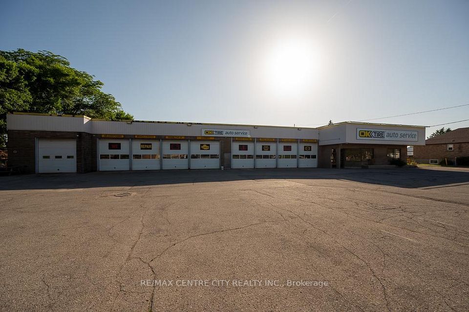 563 Clarke Road, London East, ON N5V 2E1