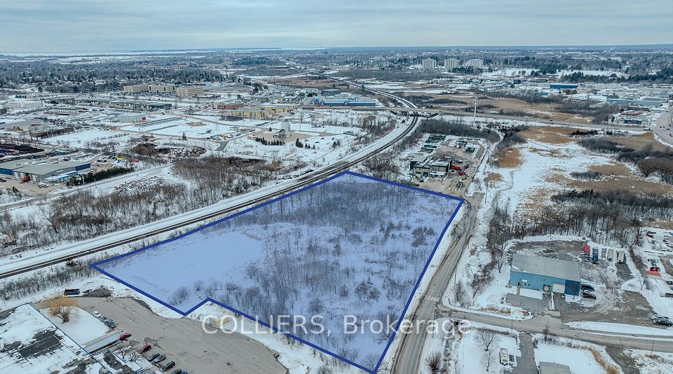 34 St Remy Place, Kingston, ON K7K 6C4