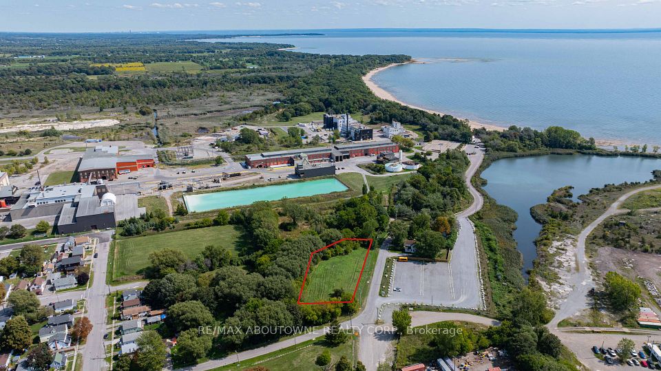 55 Fares Street, Port Colborne, ON L3K 1A2