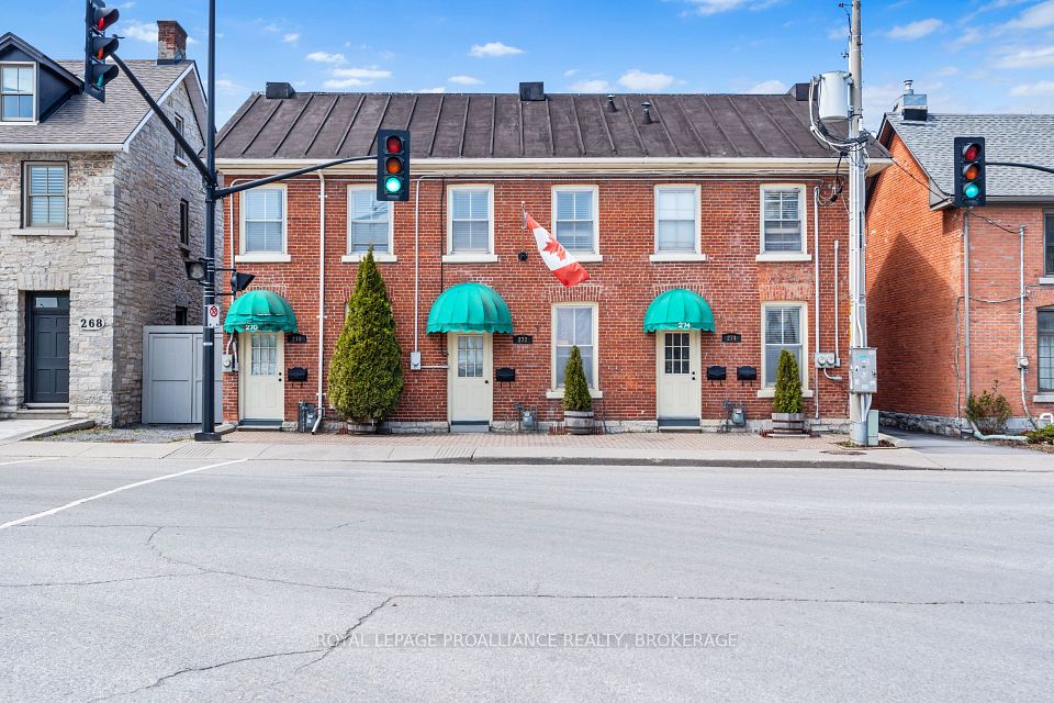 272 Wellington Street, Kingston, ON K7K 2Z1