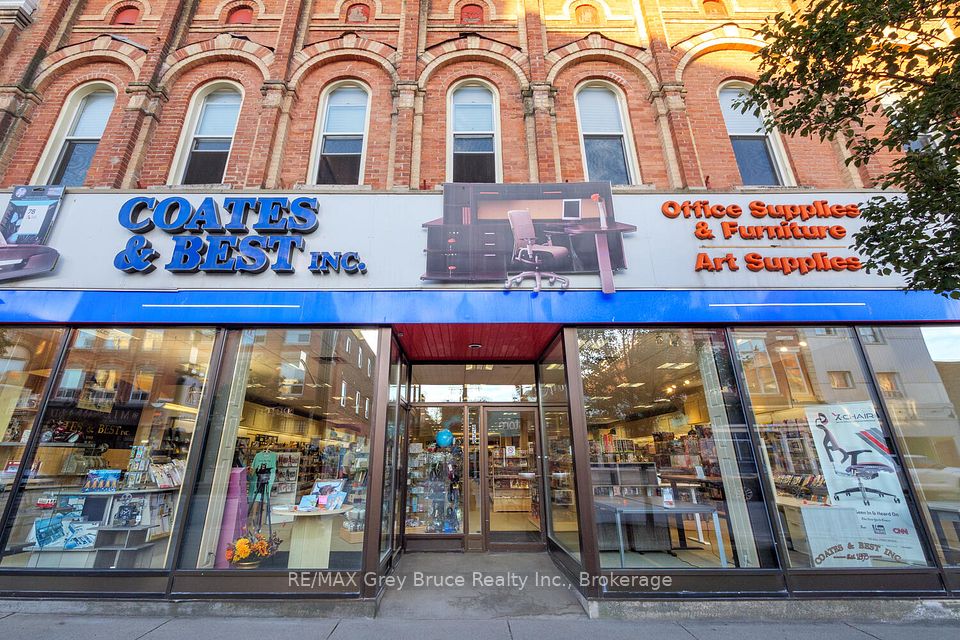 958 2nd Avenue E, Owen Sound, ON N4K 2H6