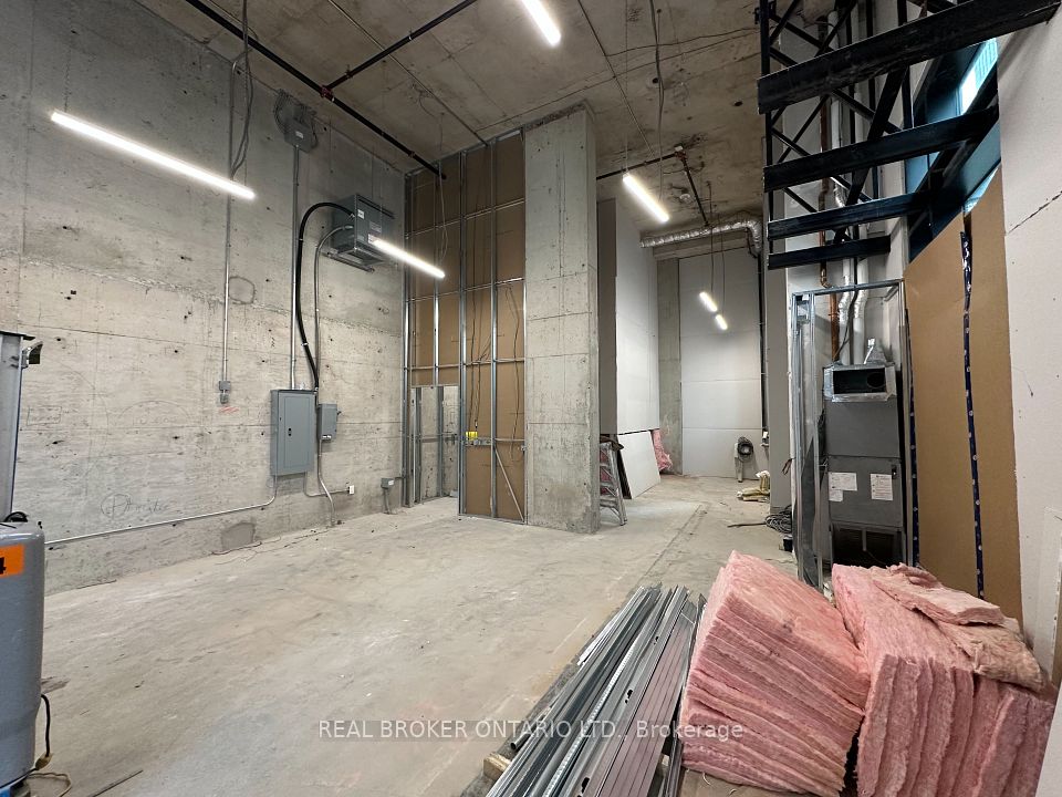 206 King Street W, Hamilton, ON L8P 1A5