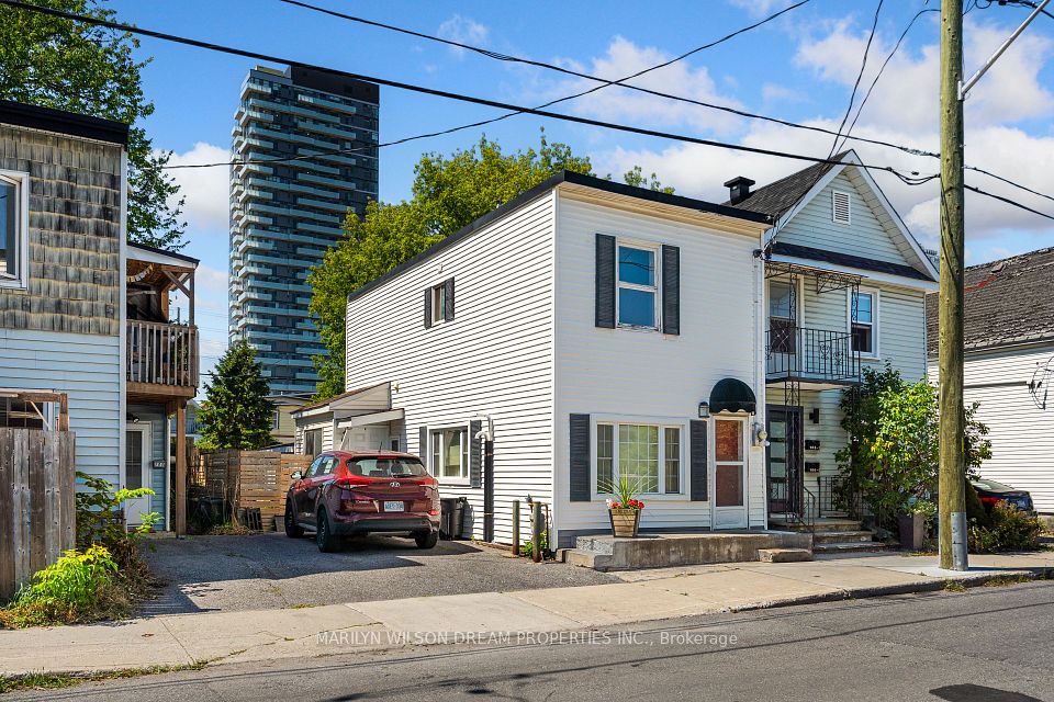 104 Carruthers Avenue, West Centre Town, ON K1Y 1N5 at 104 Carruthers Avenue, West Centre Town, ON K1Y 1N5, West Centre Town, ON, K1Y 1N5