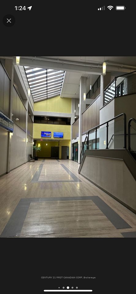 379 Dundas Street 212, London East, ON N6B 1V5