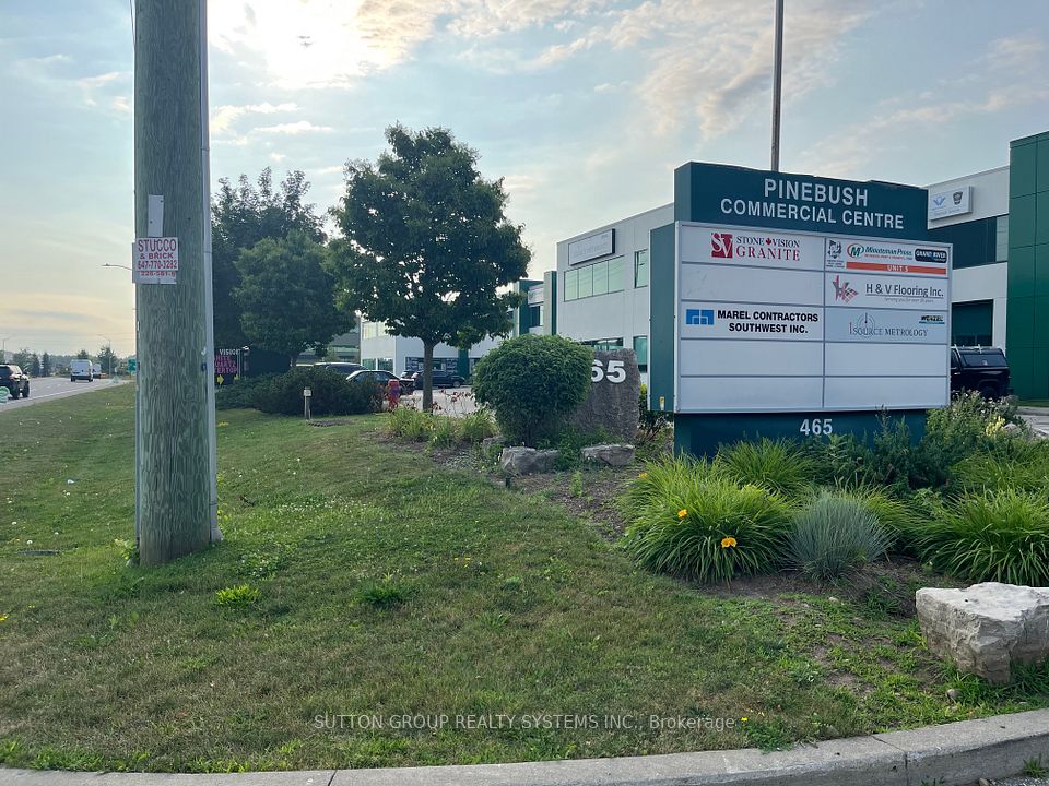 465 Pinebush Road S 4, Cambridge, ON N1T 2J4