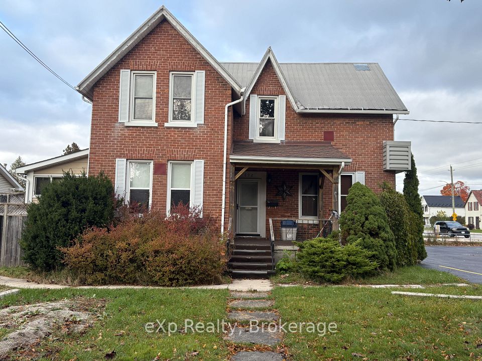 1602 9th Avenue E, Owen Sound, ON N4K 6S2