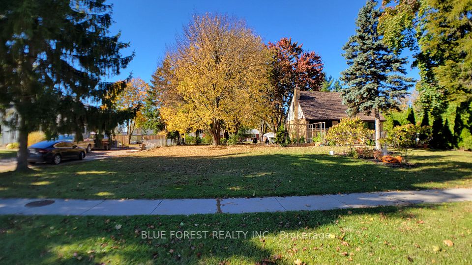 947 Dearness Drive, London South, ON N6E 1N6 at 947 Dearness Drive, London South, ON N6E 1N6, London South, ON, N6E 1N6