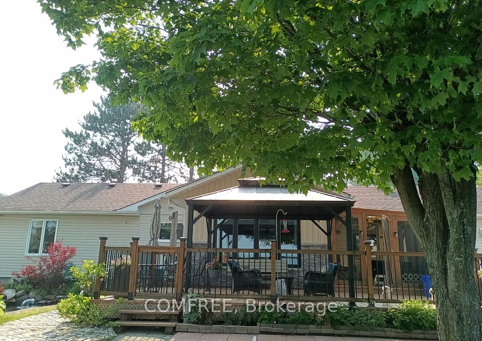 76 Lake Street, South Algonquin, ON K0J 2M0 at 76 Lake Street, South Algonquin, ON K0J 2M0, South Algonquin, ON, K0J 2M0