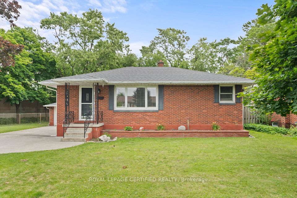 2504 Askin Avenue, Windsor, ON N9E 3H7 at 2504 Askin Avenue, Windsor, ON N9E 3H7, Windsor, ON, N9E 3H7