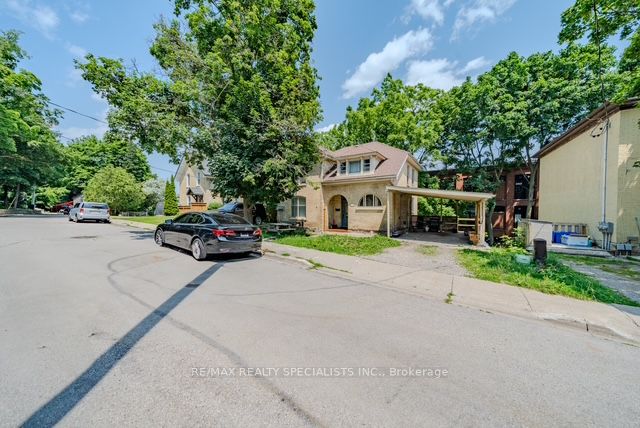 9 Ramore Street, Cambridge, ON N1S 2P6 at 9 Ramore Street, Cambridge, ON N1S 2P6, Cambridge, ON, N1S 2P6