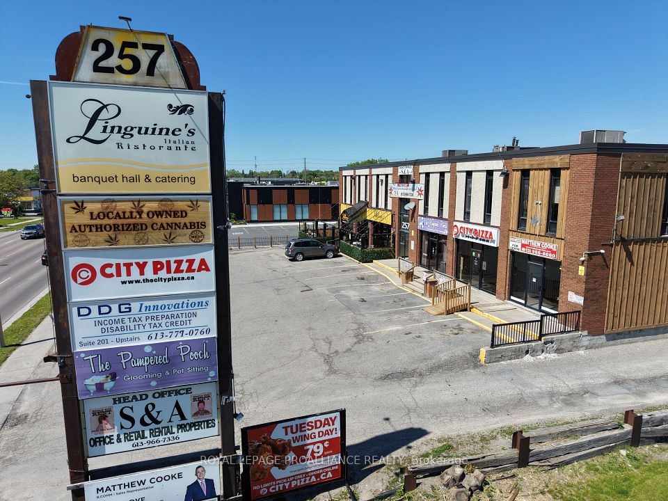 257 North Front Street, Belleville, ON K8P 3C3