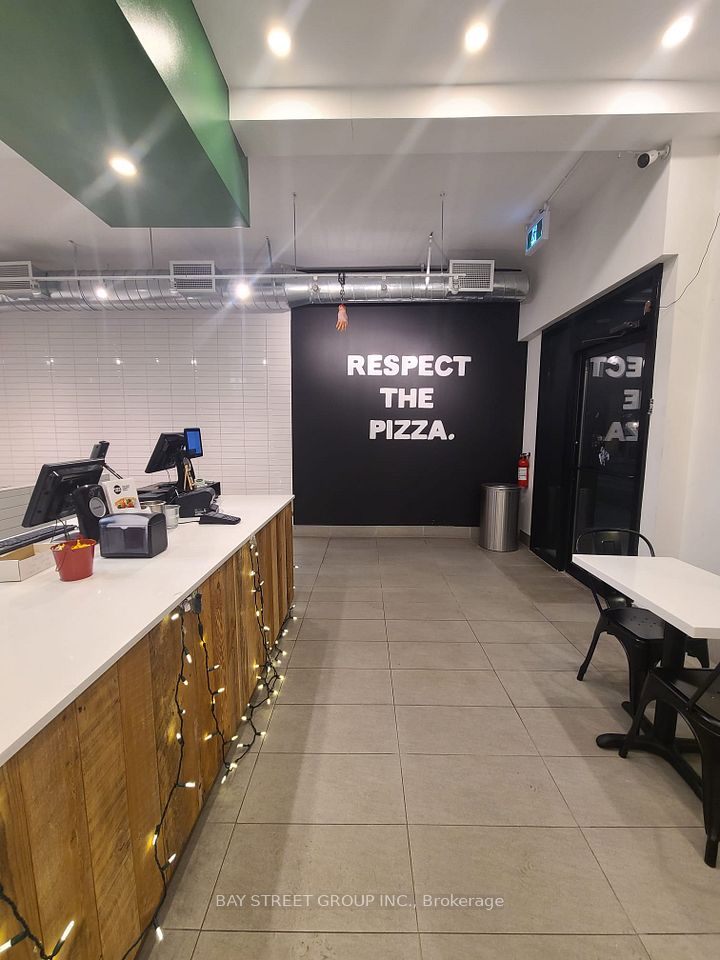 749 King Street E, Cambridge, ON N3H 3N8