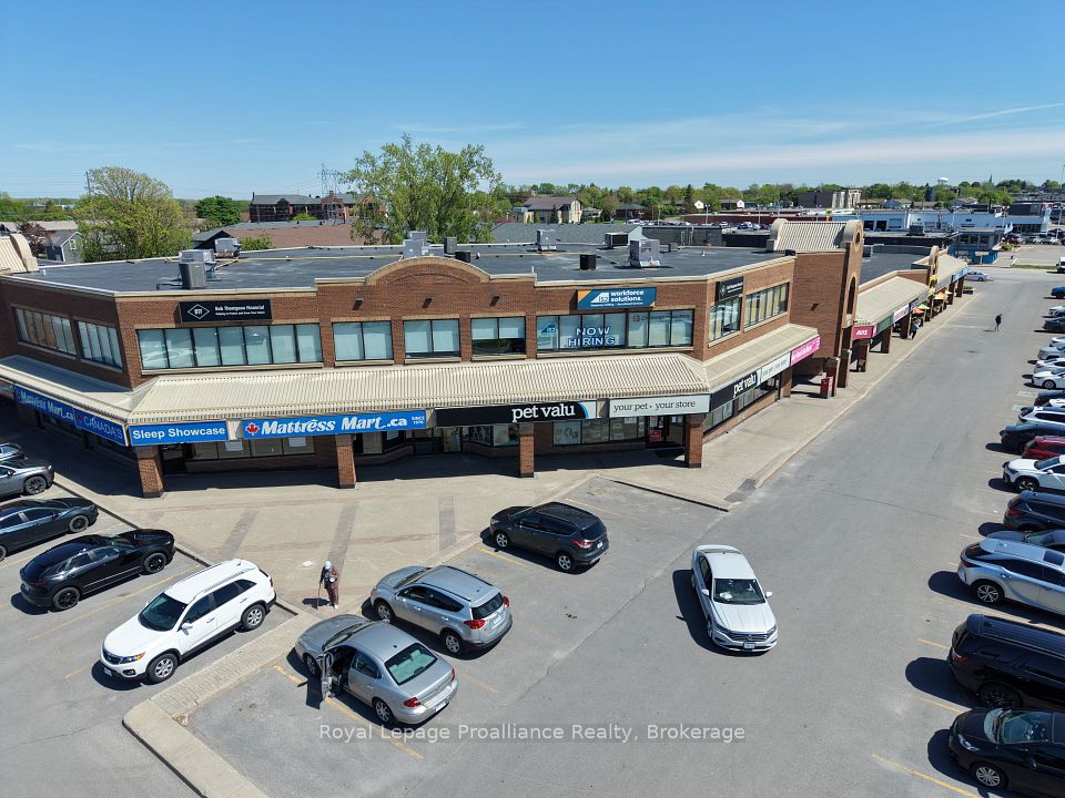 365 North Front Street N 210, Belleville, ON K8P 5A5