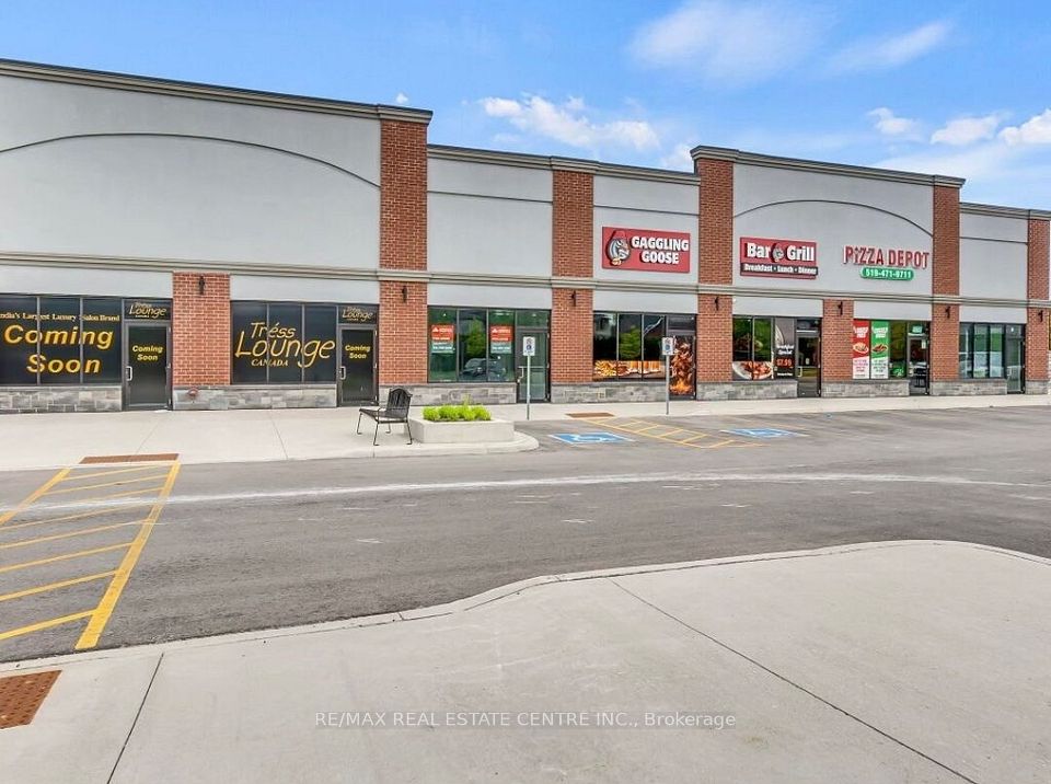 2136 Kains Road 12, London South, ON N6K 0C1