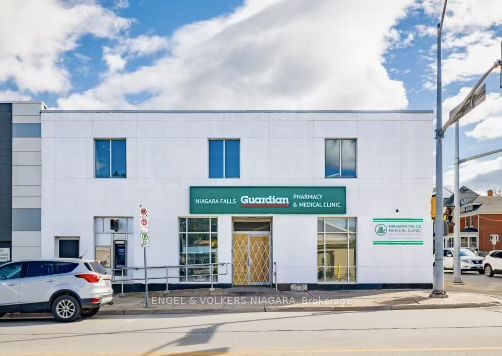 4796 Victoria Avenue, Niagara Falls, ON L2E 4C3