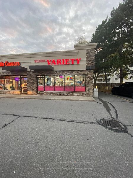 359 Carlton Street E, St. Catharines, ON L2N 1C2