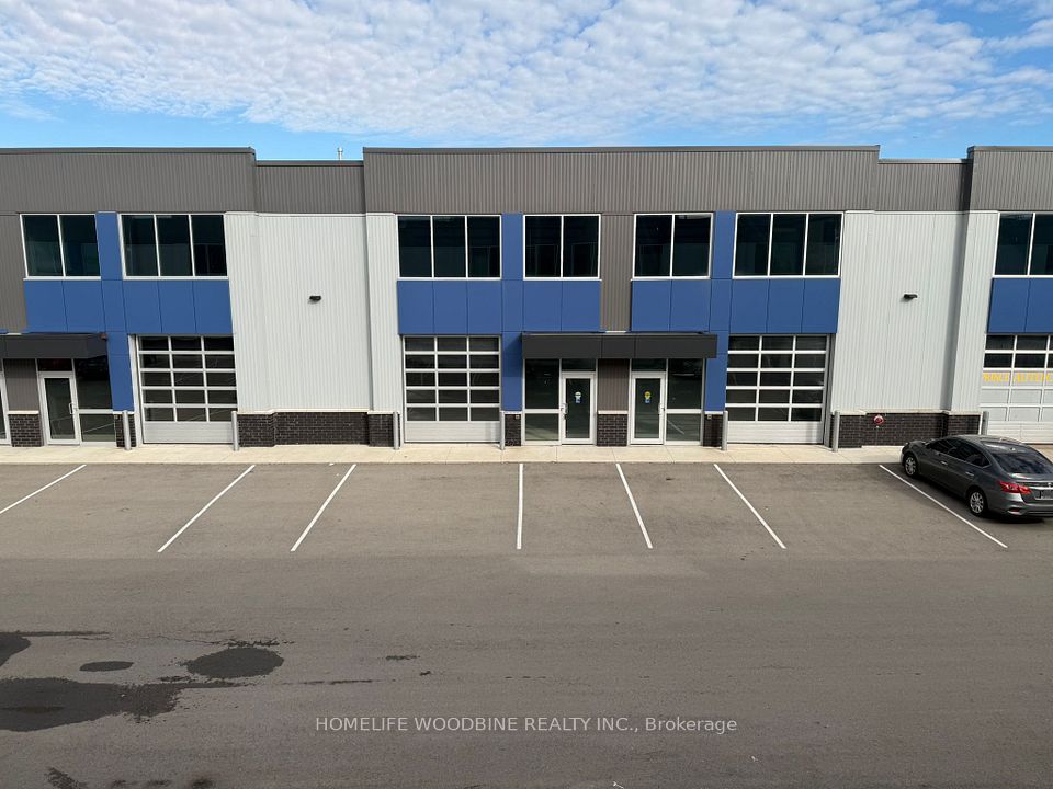 406 Pritchard Road 11, Hamilton, ON L8P 4L9