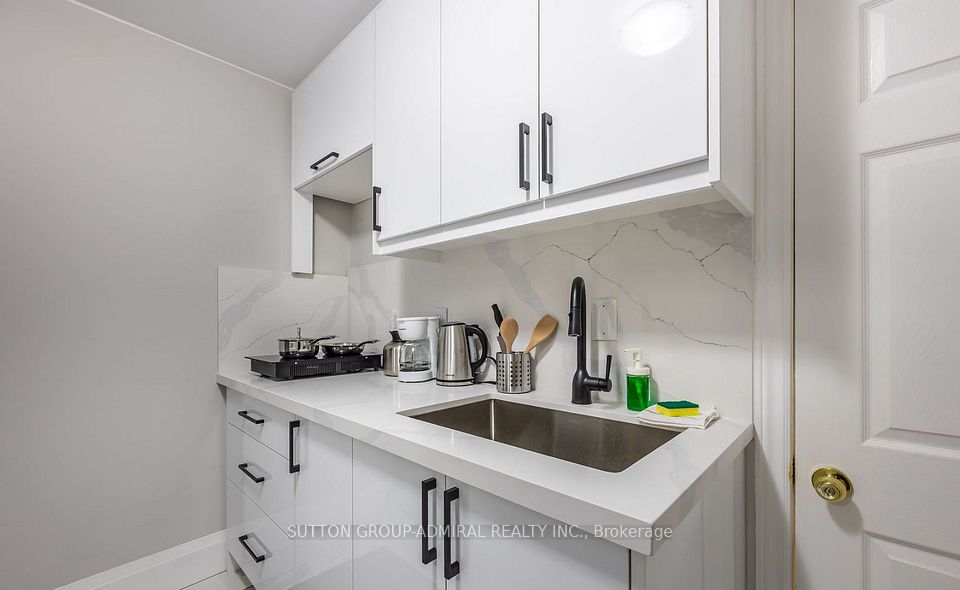 4507 Queen Street, Niagara Falls, ON L2E 2L4