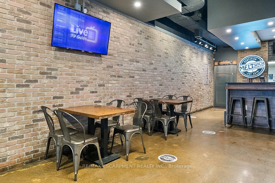 3701 Portage Road 4A, Niagara Falls, ON L2J 2K8