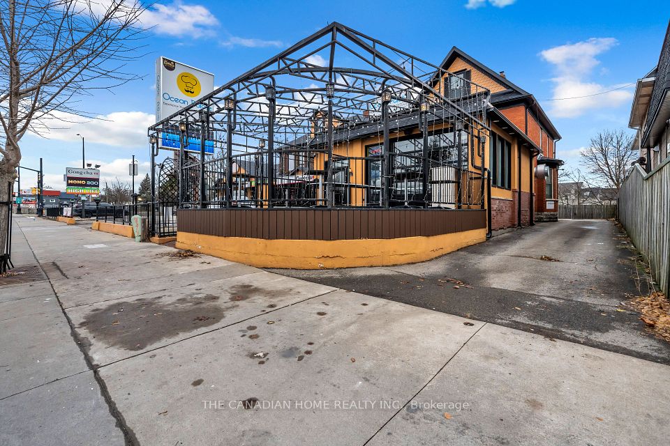 5448 VICTORIA Avenue, Niagara Falls, ON L2G 3L2