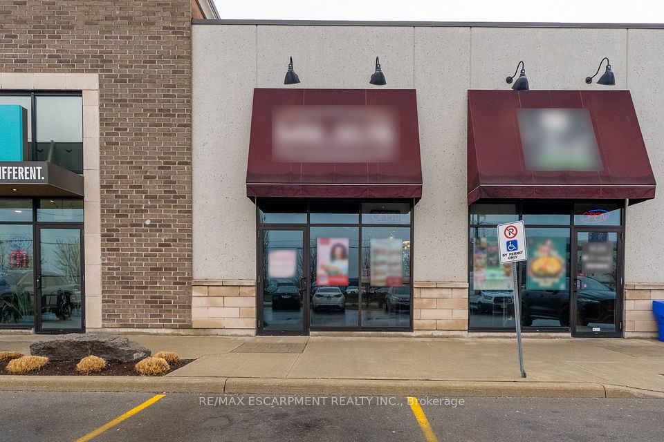 300 Fourth Avenue 3, St. Catharines, ON L2S 0E6