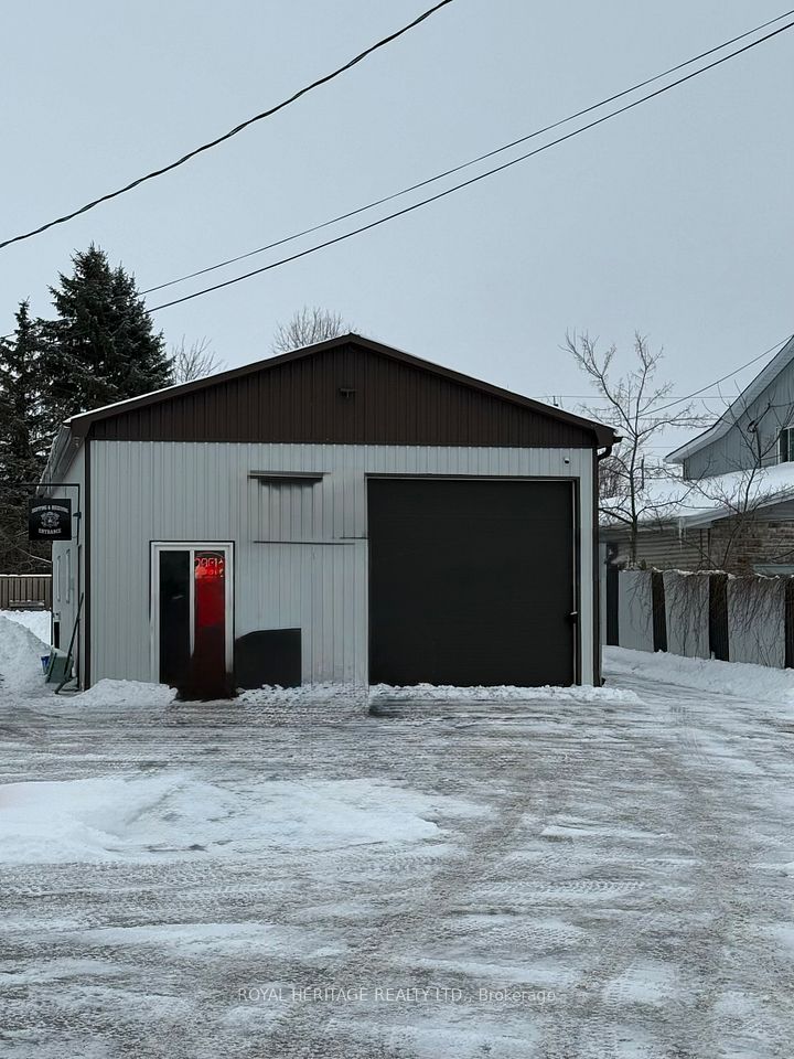 20 Pigeon Lake Road, Kawartha Lakes, ON K9V 4R6