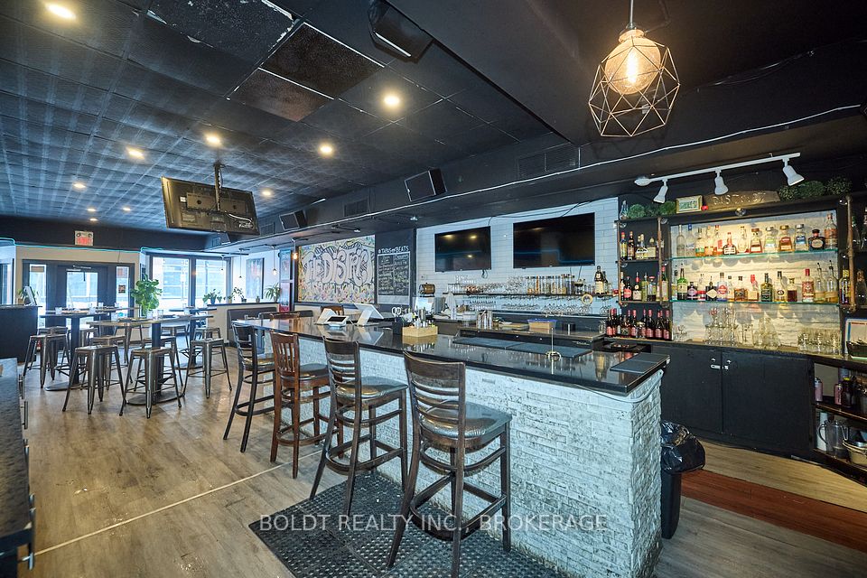 24 St. Paul Street, St. Catharines, ON L2R 7L4