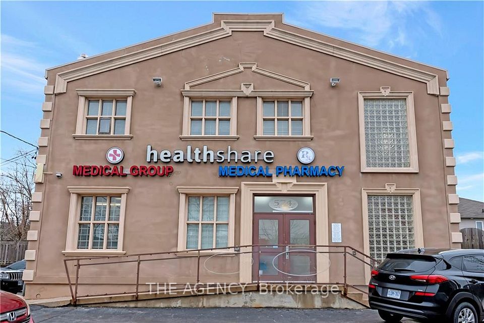 574 Upper James Street, Hamilton, ON L9C 2Y6