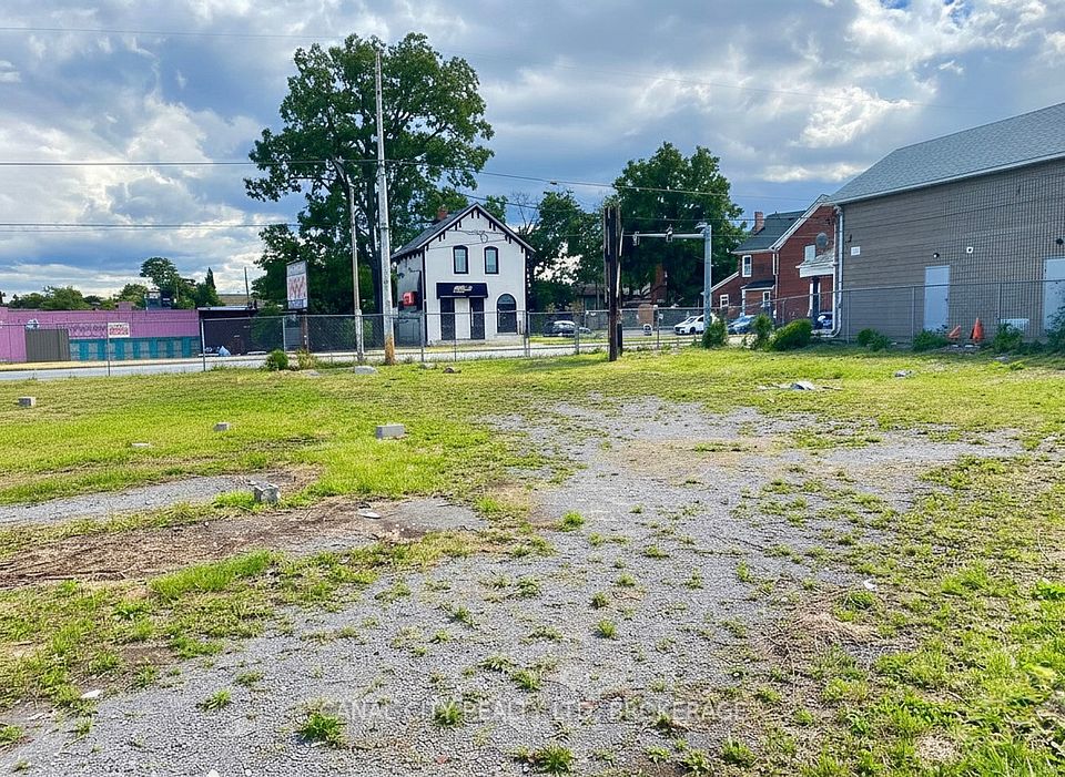 47 Niagara Street, St. Catharines, ON L2R 4K8