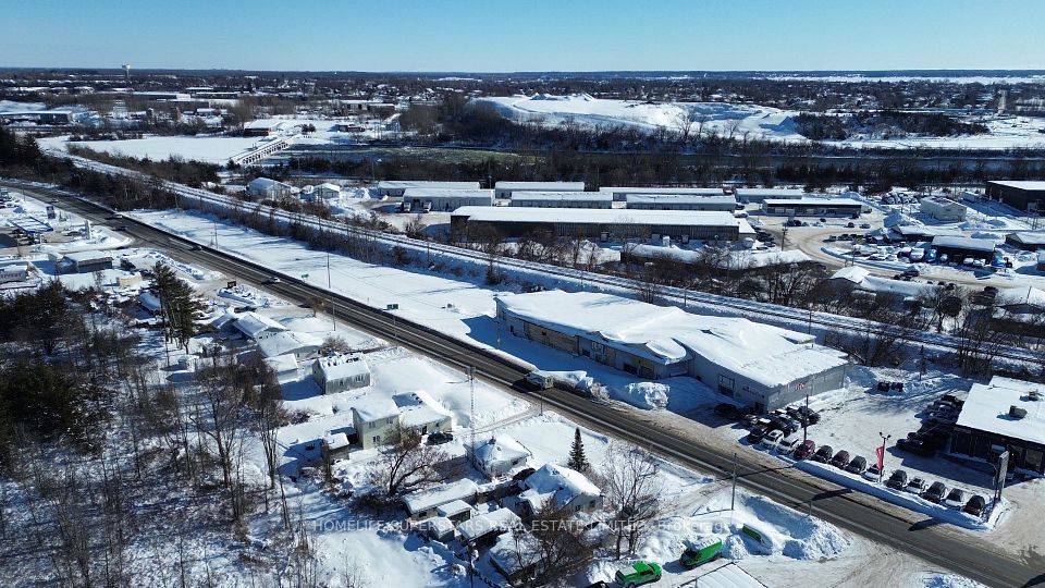 55 HIGHWAY 33 Highway, Quinte West, ON K8V 5P6