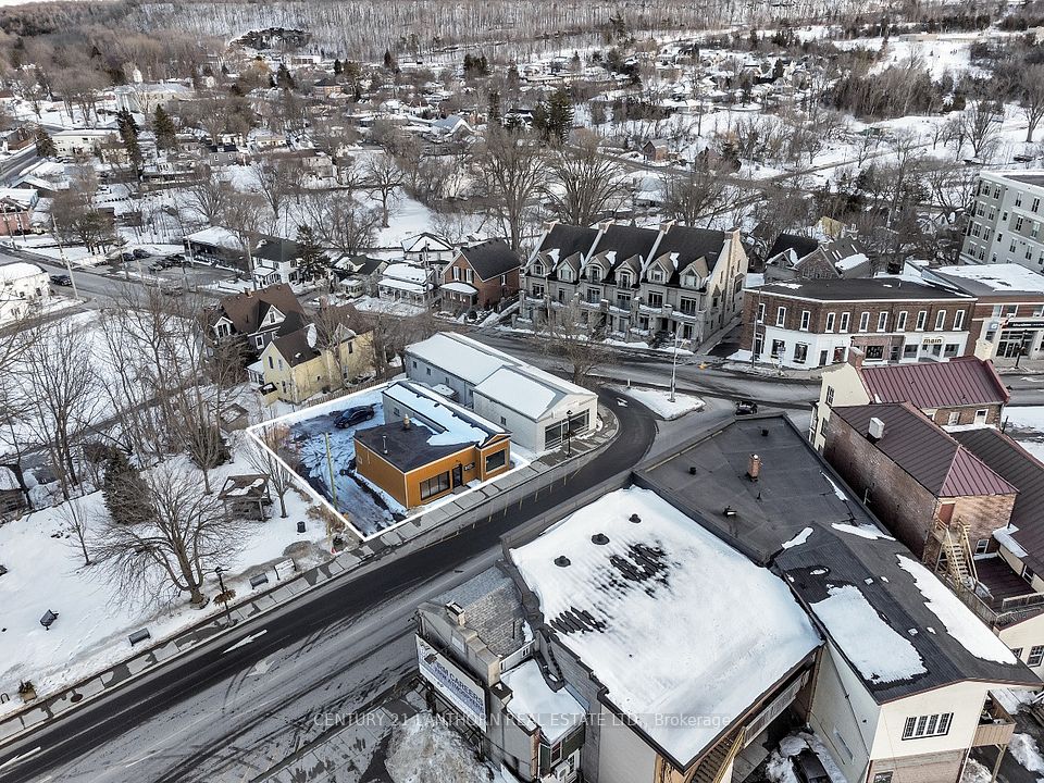 318 Picton Main Street, Prince Edward County, ON K0K 2T0