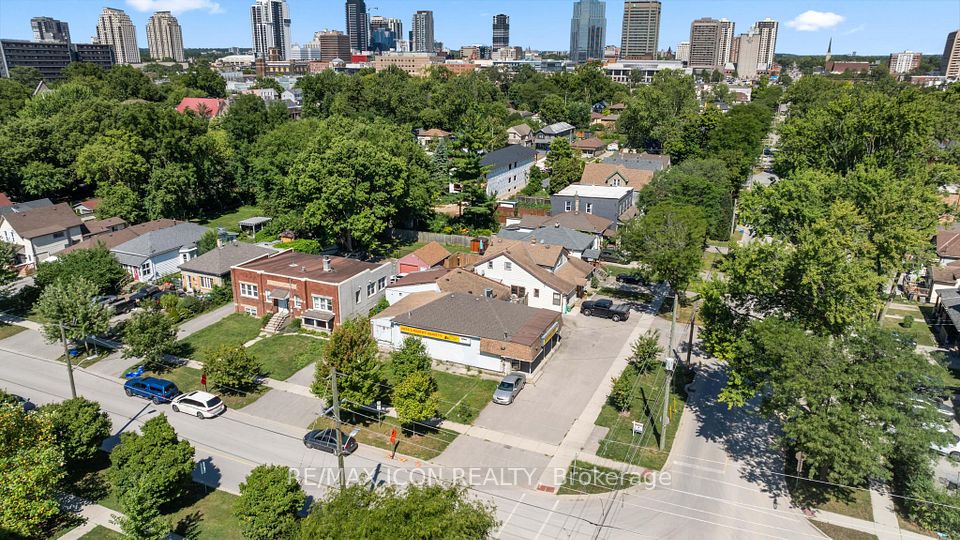 131 Waterloo Street, London East, ON N6B 2M7