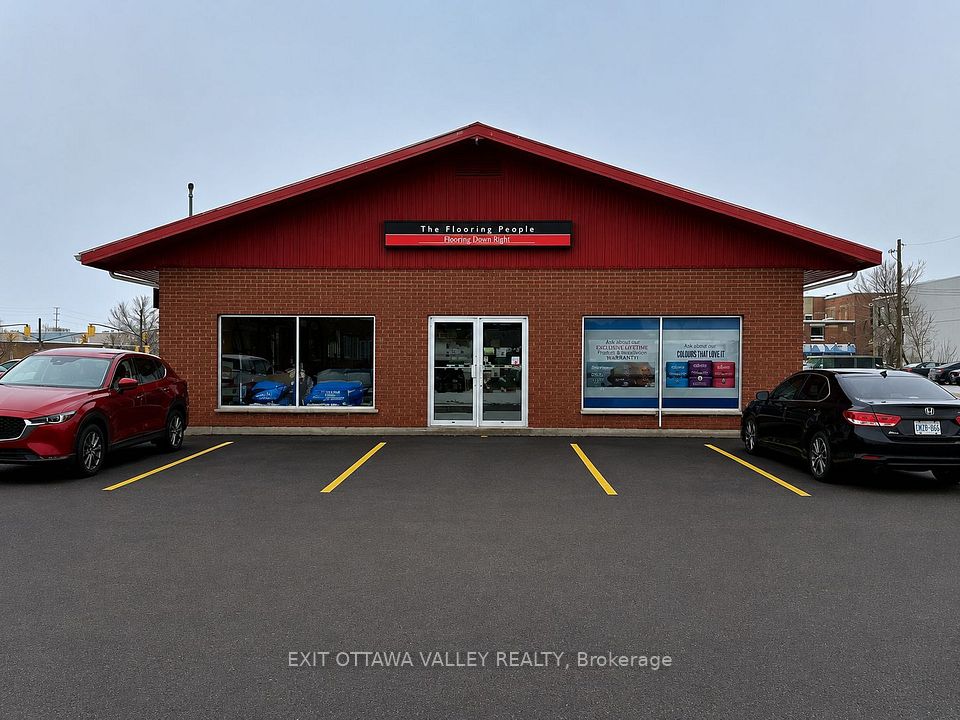 179 Agnes Street, Pembroke, ON K8A 0C7