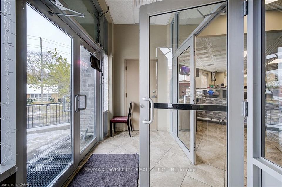 185 KING Street N, Waterloo, ON N2J 0E1