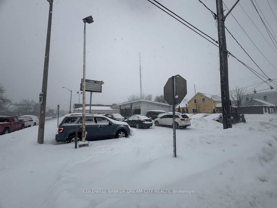 165 King Street W, Port Colborne, ON L3K 4G5