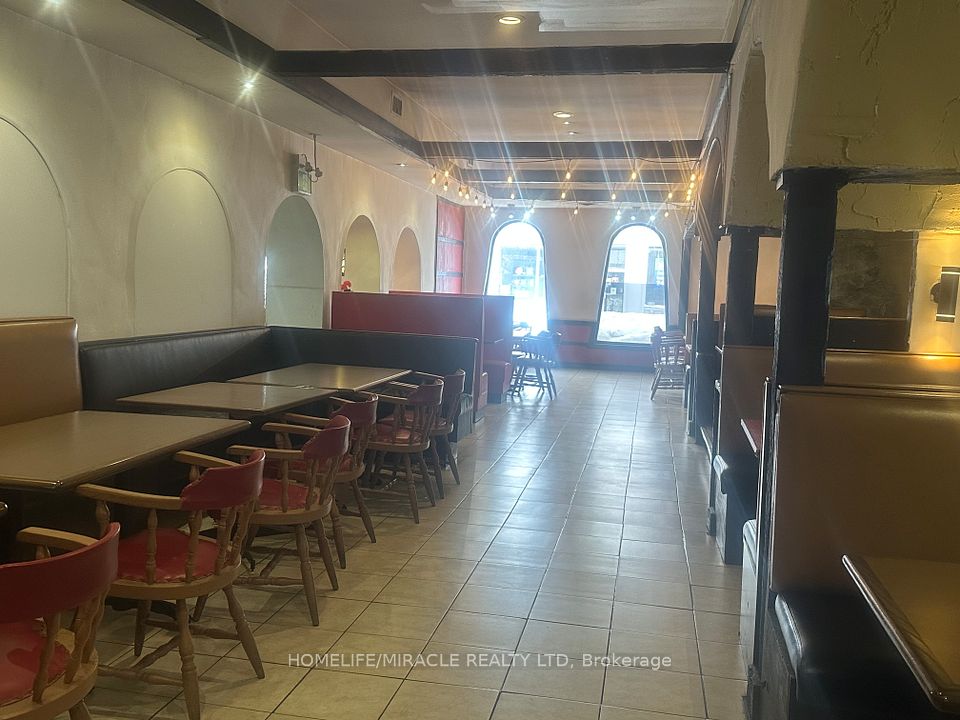 5991 Lundy's Lane, Niagara Falls, ON L2G 1T2