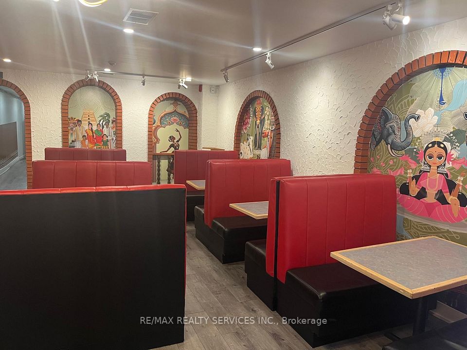 85 John Street S, Hamilton, ON L8N 2C2