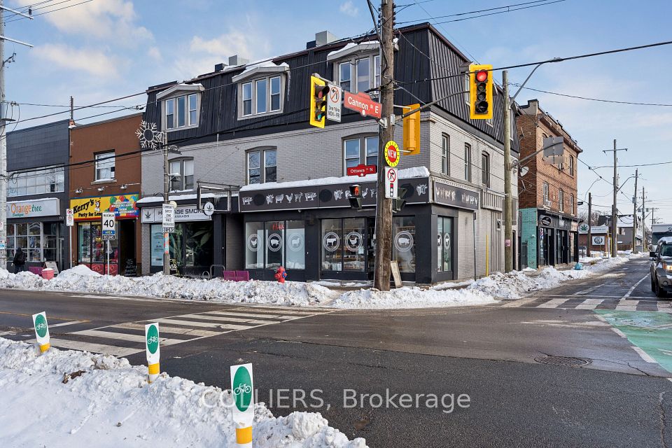 182 Ottawa Street N, Hamilton, ON L8H 3Z5
