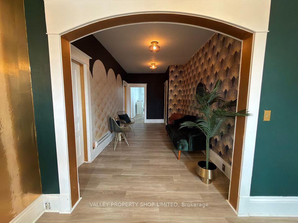 207 Pembroke Street W, Pembroke, ON K8A 5N1