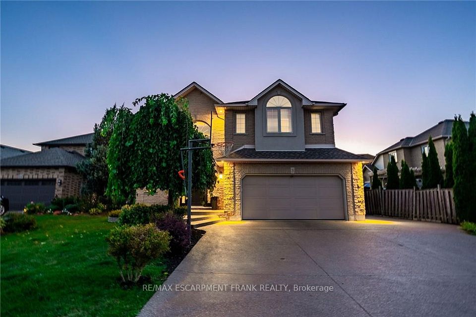 18 Konstantine Court, Hamilton, ON L9B 2T3 at 18 Konstantine Court, Hamilton, ON L9B 2T3, Hamilton, ON, L9B 2T3