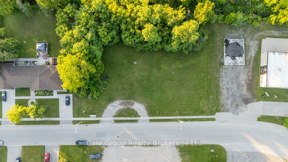 877 Dufferin Street, Woodstock, ON N4S 1Y8