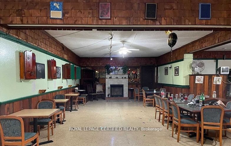 172 Beach Road, Hamilton, ON L8L 4A5