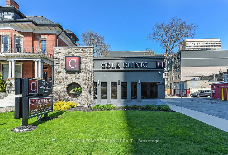 424 WATERLOO Street, London East, ON N6B 2P2