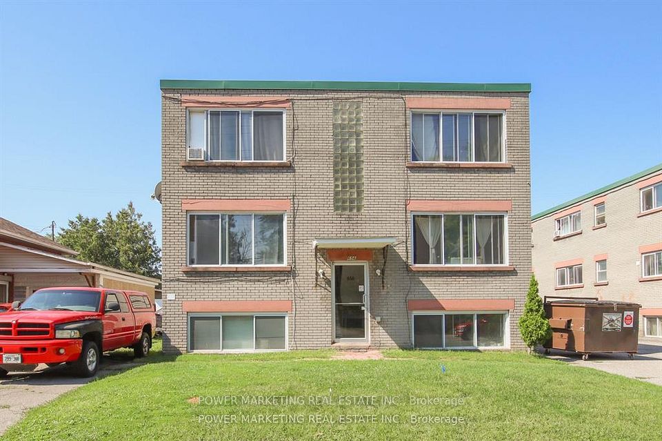 644-656 DE L'EGLISE Street, Vanier and Kingsview Park, ON K1K 3K2