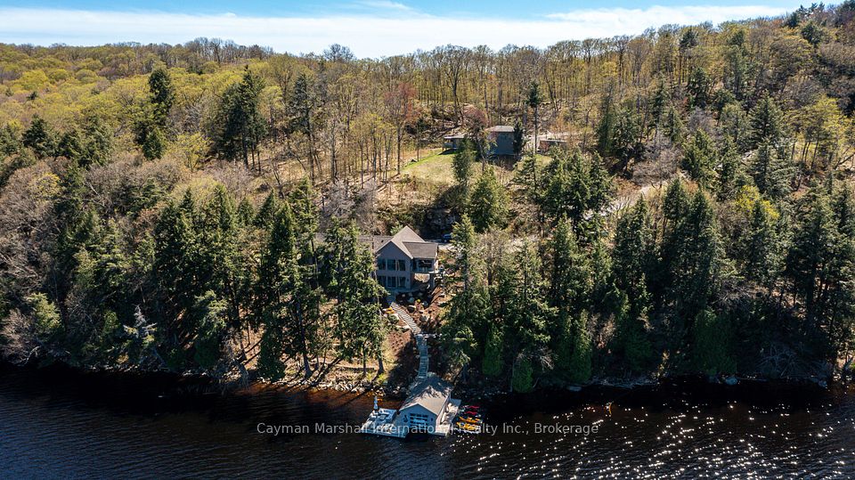 124 Claren Crescent, Huntsville, ON P1H 2J2 at 124 Claren Crescent, Huntsville, ON P1H 2J2, Huntsville, ON, P1H 2J2