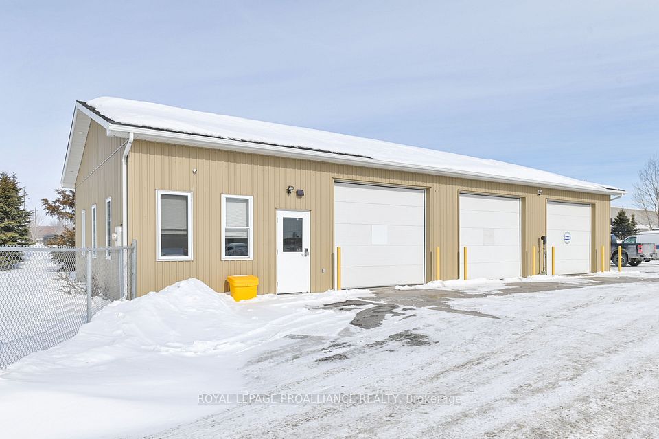 191 North Murray Street, Quinte West, ON K8V 6R7