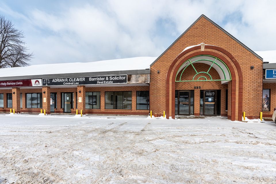 595 Pembroke Street E 4, Pembroke, ON K8A 3L7