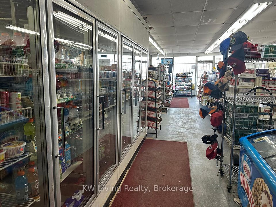 274 Barton Street, Hamilton, ON L8E 2K5