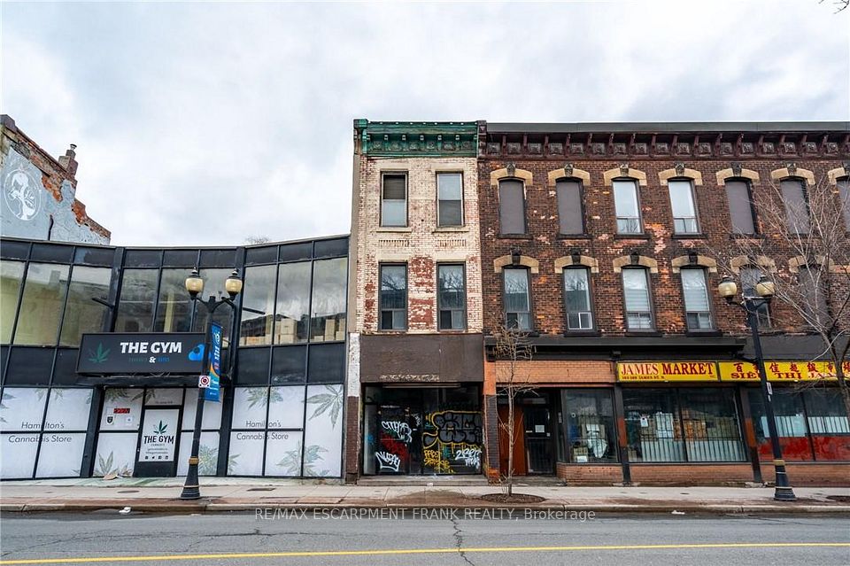 135 James Street N, Hamilton, ON L8R 2K8
