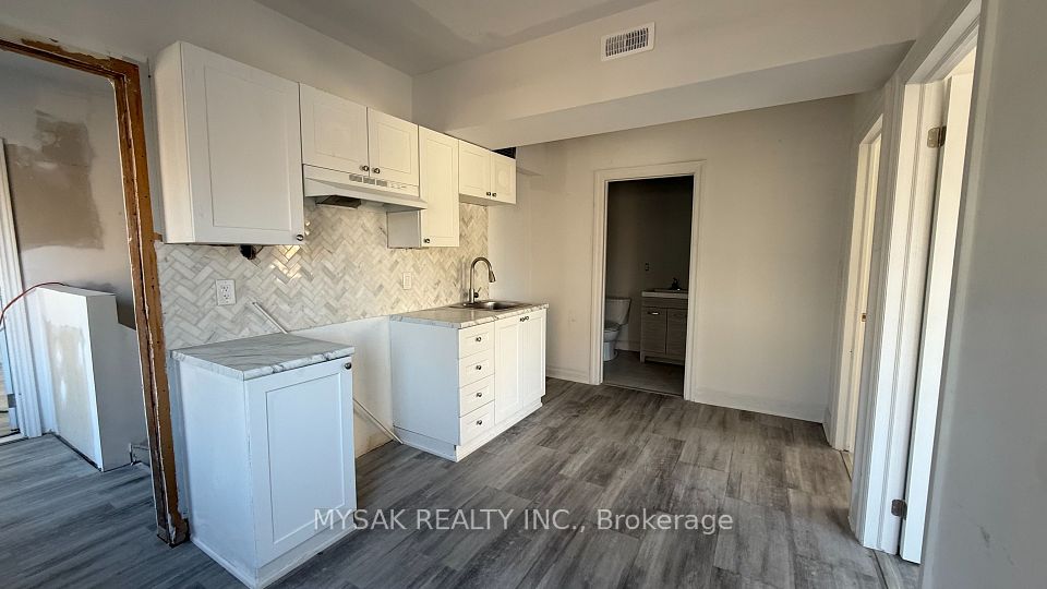 7 King Street, St. Catharines, ON L2R 5H9